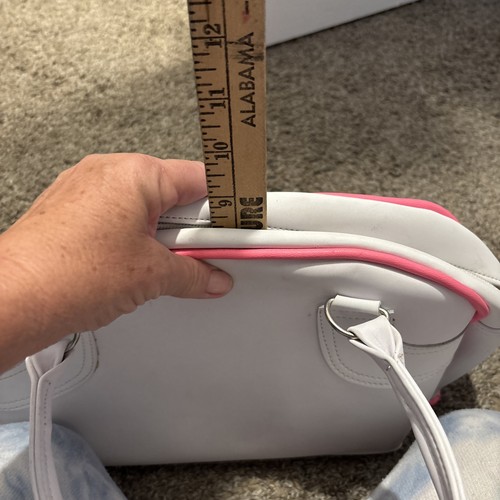Nike Pink and white purse embroidered logo - Picture 7 of 9
