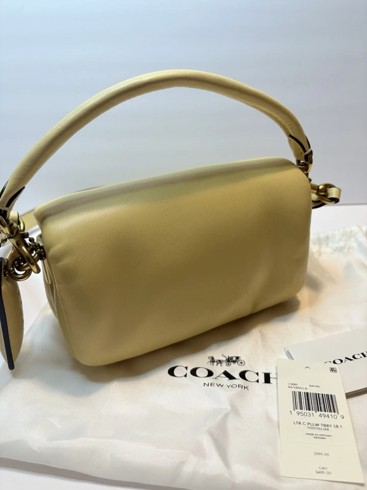 Bolsa de ombro Coach Pillow Tabby 18 em couro baunilha nappa em excelente estado usado - Imagem 4 de 4