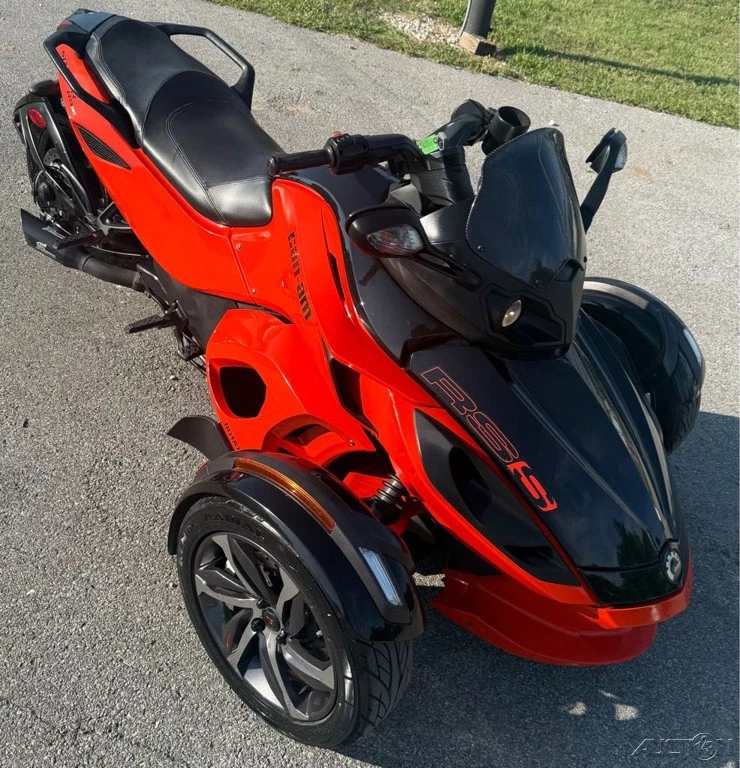 Can-Am Spyder RS-S 2014 Foto 2 de 4