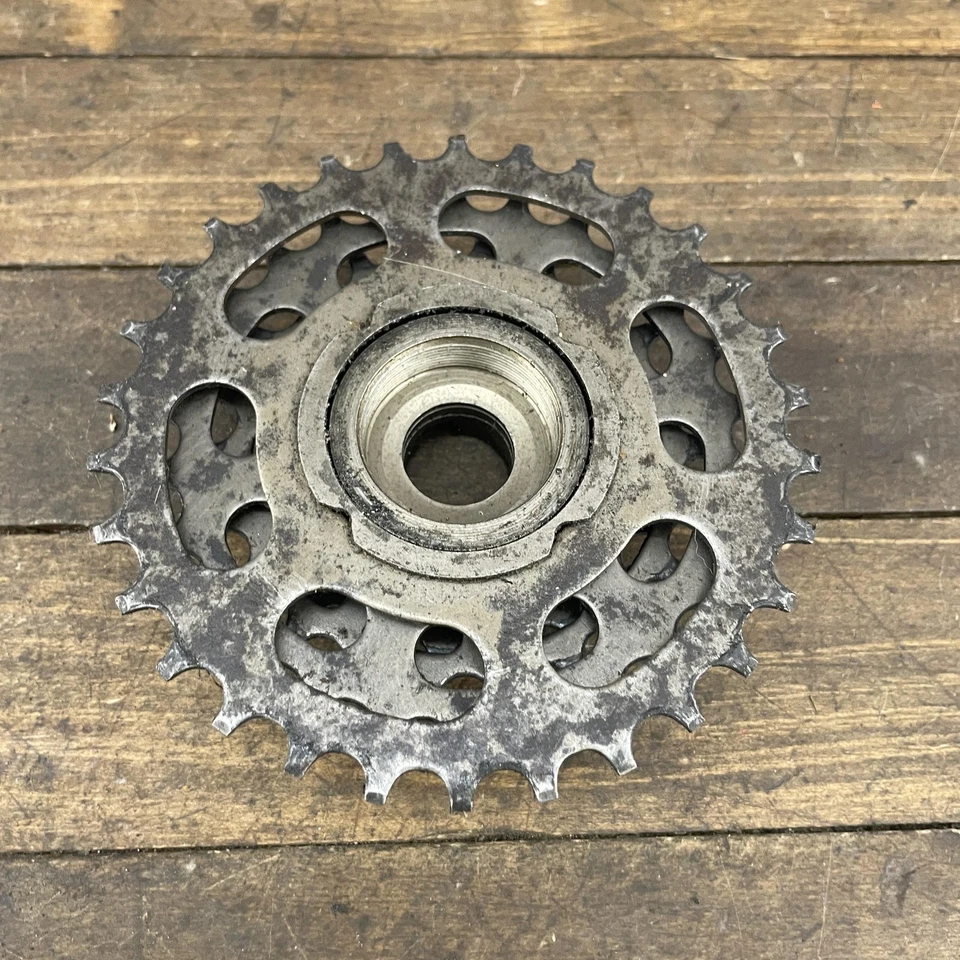 De colección SunTour Perfect 6 velocidades rueda libre 30t 30 Maeda Japón bicicleta de carretera pieza de engranaje Foto 2 de 4