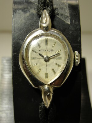 VINTAGE WATCH LADIES WITTNAUER 17 JEWEL MANUAL WIND, CASE  display picture 1