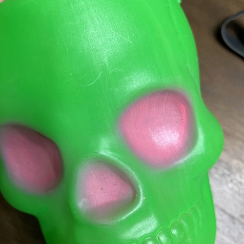 SUPER RARE MCM AJ Renzi Green Skull Pink Eyes Blow Mold Bucket Candy Pail - Bild 9 von 9