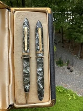 Vintage Everlast Marbled Green Lever Fill Fountain Pen & Mechanical Pencil