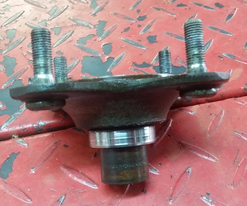 88-89 Honda TRX 350 Atv 4x4 Hub Wheel Studs Front OEM 44610-HA7-650 - Picture 3 of 12