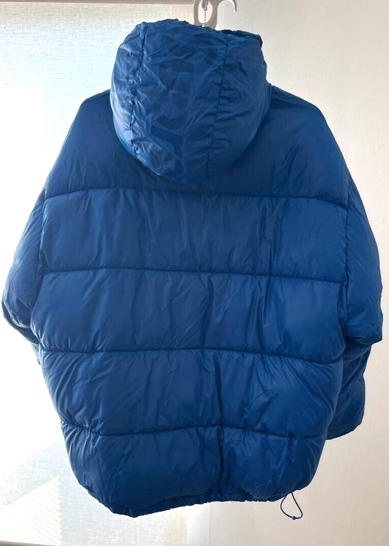 Supreme Supreme 2023SS Madras Reversible WINDSTOPPER Puffer Supreme Supreme 2023SS Madras Reversible WINDSTOPPER Puffer