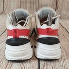 Foto 6 di 17