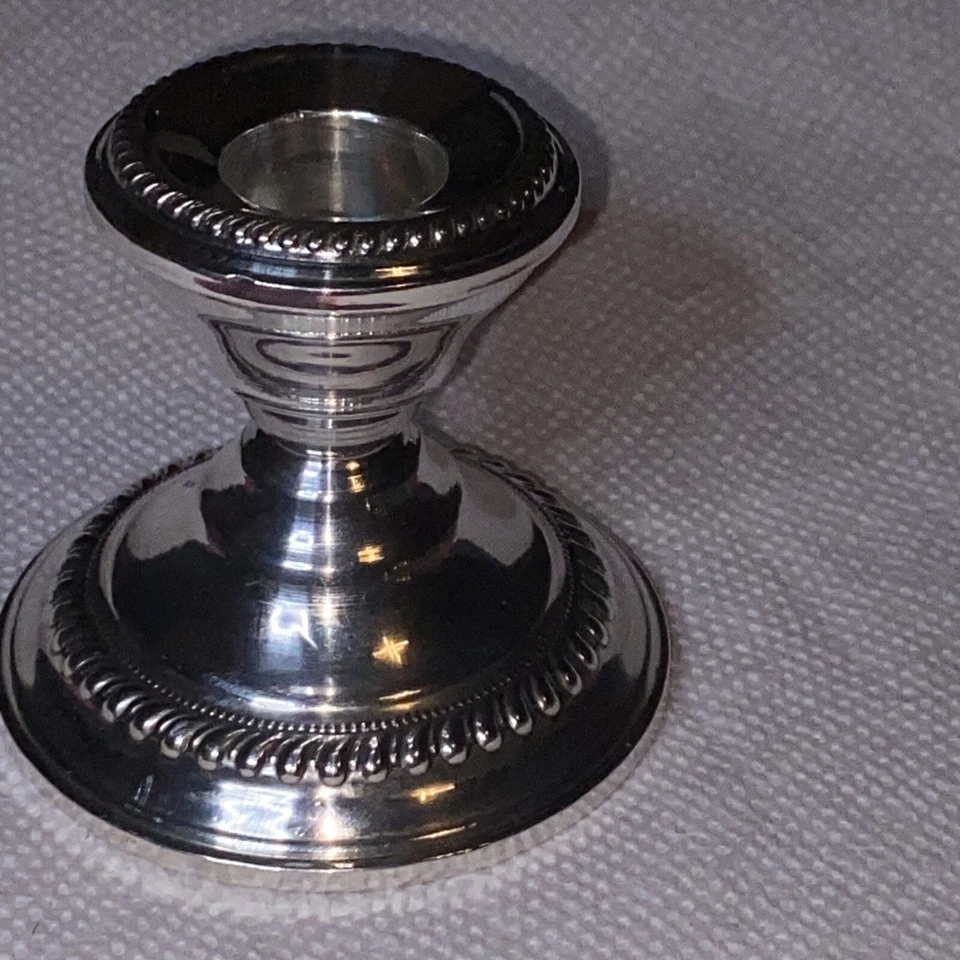 Newburyport Plata [NS Co.] Antiguo Candelabro Pesado 135g Foto 2 de 4