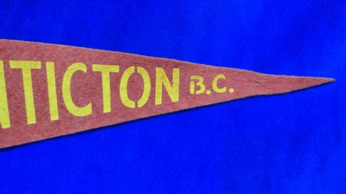 Vintage Wimpel aus weichem Filz PENTICTON B.C. KANADA INDIANERHÄUPTLING TOLLE FARBEN SELTEN - Bild 4 von 6