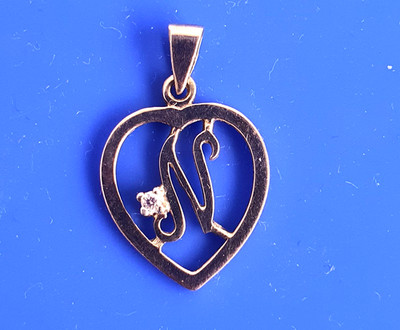 NEW 9ct Yellow Gold Initial  N Pendant 375 Letter Charm 9K  1pt Diamond