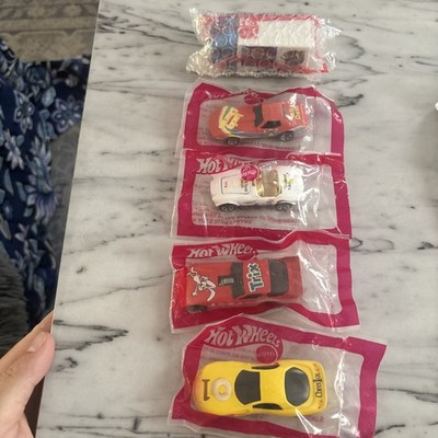 Mattel Hot Wheels 1997 General Mills Cereal 5 Car Set Mail In Promo New In Bag