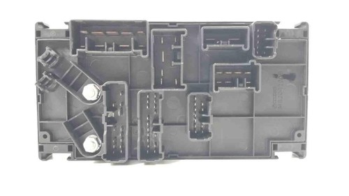 15 - 20 SUBARU WRX 2.0L ENGINE BAY FUSE JUNCTION RELAY BOX BLOCK 82241VA031 - Picture 2 of 7