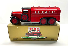 Diamond T 1930 Diecast Fuel Tanker Bank Model made by Ertl