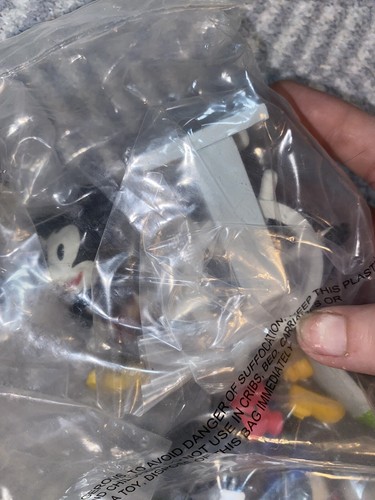 Disney Mickey Mouse The True Original Collectible Figure Set 90 Year Anniversary - Picture 4 of 9