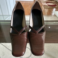 Vero Cuoio Valentine Brown Womens Shoes Slip On Heels Size 7B Designer Italy