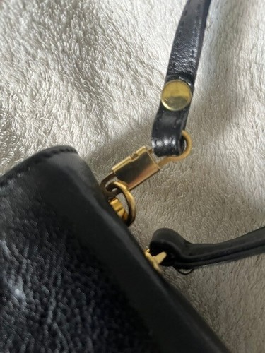 Vintage Black- Gold OROTON Handbag Leather - Picture 4 of 16