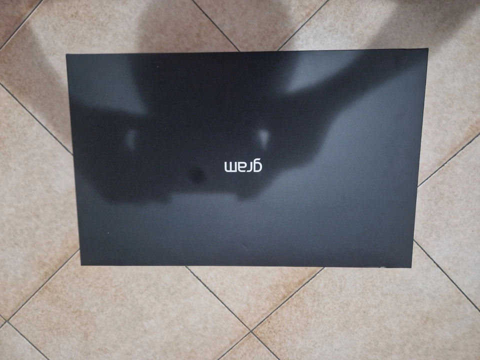 pc portatile usato i7 gram LG - Immagine 4 di 4