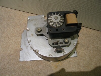 CHAFFOTEAUX BRITONY COMBI 100 KESSELVENTILATOR EBM 02K108-BB01-30 (Germany)