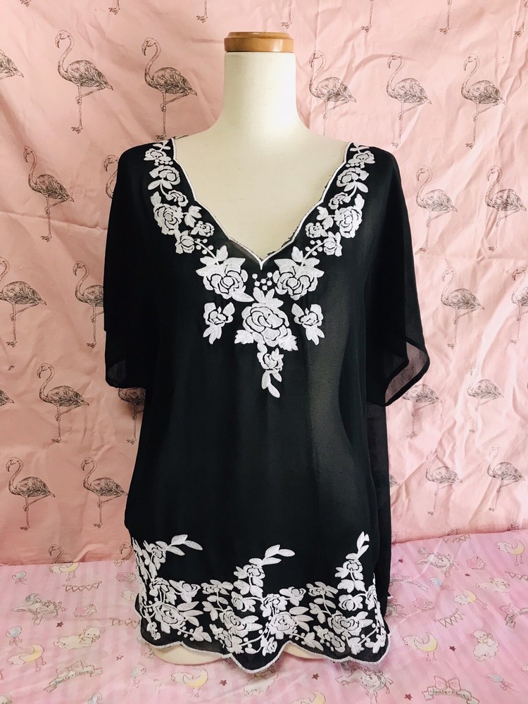 Cute Kawaii Tokyo Style Lip Service Blouse Tops from Japan