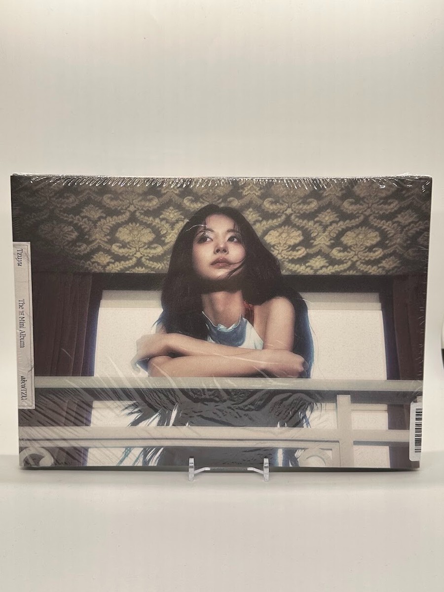 Twice Tzuyu abouTZU Run ver サイン付きCD TWICE TZUYU - ABOUTZU (RUN VER.) SIGNED AUTOGRAPHED POSTCARD