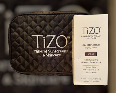 TIZO AM Replenish Lightly-Tinted SPF 40  Moisturizing Mineral Sunscreen WITH BAG