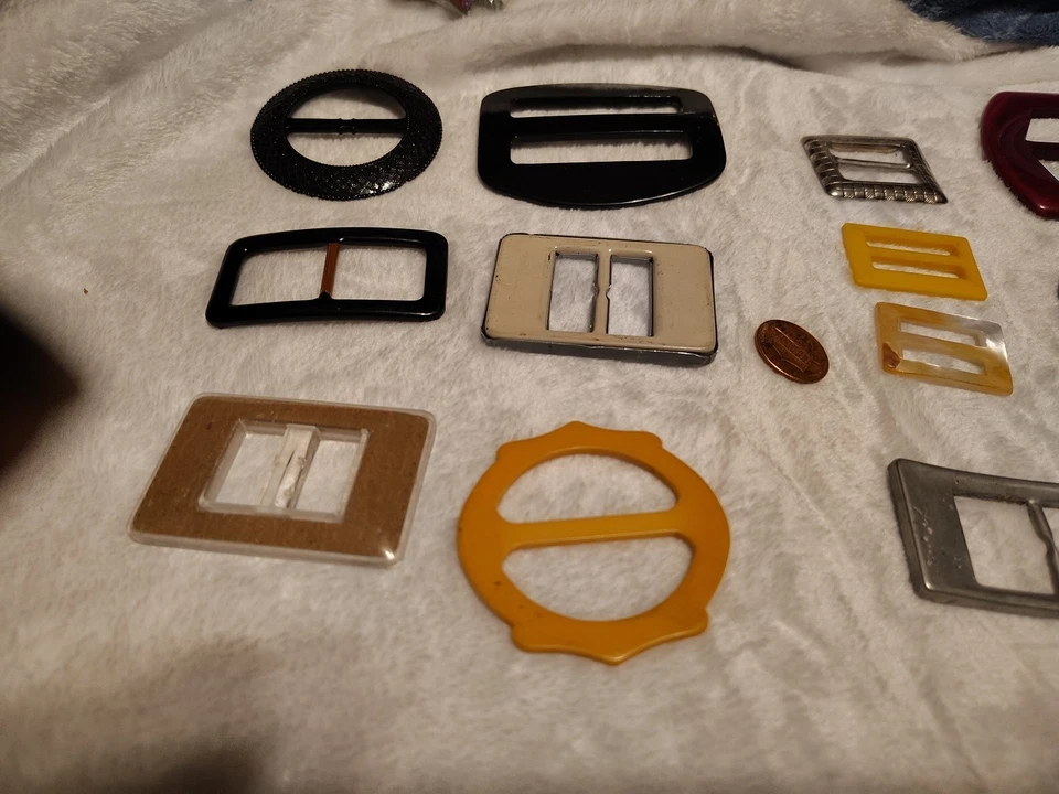 19 Diapositivas De Colección Asst Cinturón Hebilla Lucite Plástico Metal Hornear Lite Perla J3 Foto 4 de 4