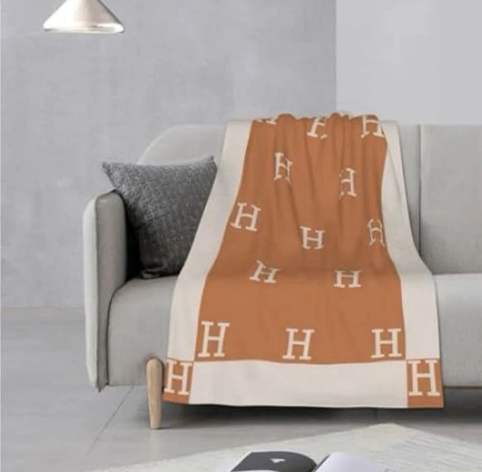 Manta polar inspirada en el diseñador 50x40 Foto 2 de 4