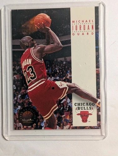 New ListingMichael Jordan 1993 Skybox Premium Card #45 HOF Chicago Bulls 6-Time NBA Champ!!