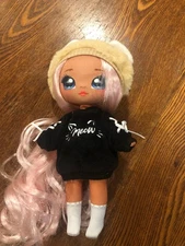 Na Na Na Surprise Sarah Snuggles 2021 MGA Entertainment 7" Doll Pink Hair