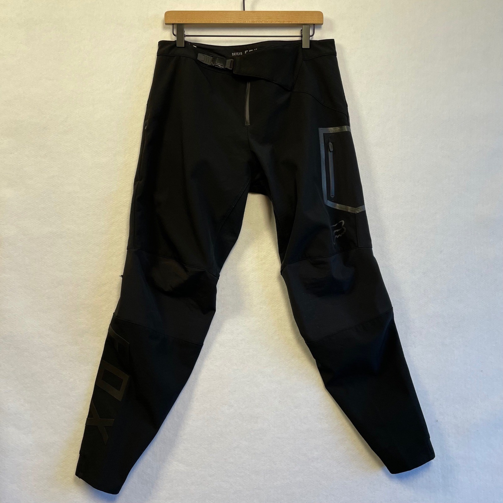 Pants Womens Large Black Mtb Tapered Flaw