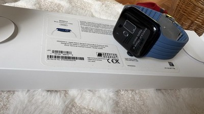 Apple Watch Series 6 44mm Blue Aluminiumgehäuse 