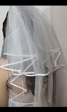 New beautiful White Wedding Veil 2 Layer Approximately 30  Length With Hair Comb