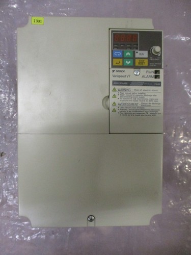 Unidad de CA Omron CIMR-V7AZ47P5 Varispeed V7 7,5 kW 380-460 VCA 14 kVA 18A *Probada* - Imagen 2 de 6