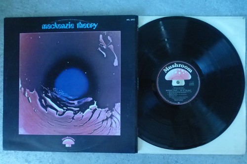 Mackenzie Theory - Out of the Blue - Mushroom 1973 Australia 2nd pressing - Picture 3 of 3
