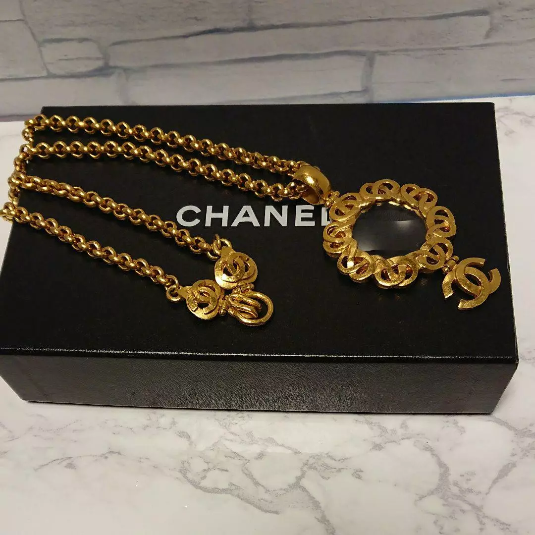 CHANEL Coco Mark Magnifying Glass Necklace Gold Color Vintage Excellent No  Box