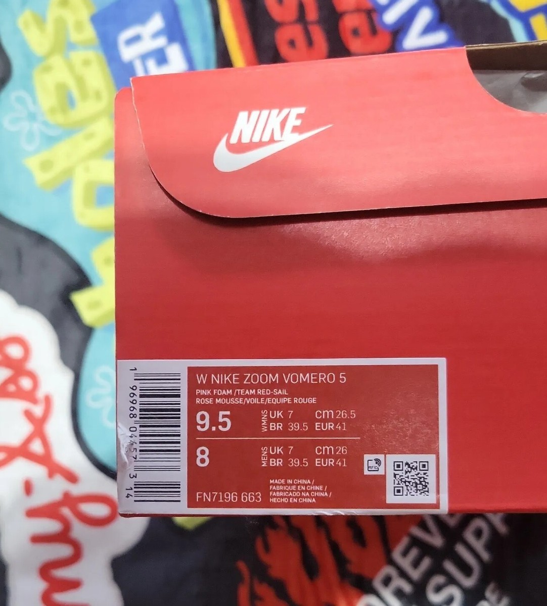 ととと Nike Zoom Vomero 5 Low Pink Foam Team Red Womens Size 9.5-Mens