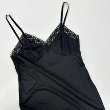 Vintage Vanity Fair Slip Lace Antron III Nylon 70s Black Women s 36
