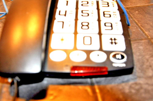 TELEPHONE GROSSES TOUCHES - VUE - 3EME AGE - Photo 3/5