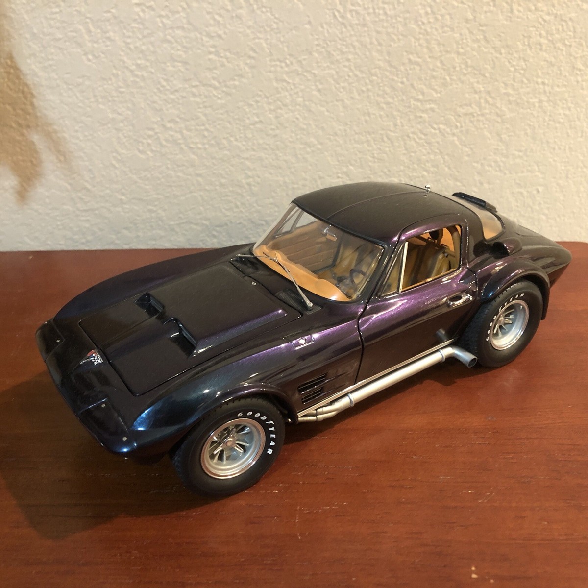 エグゾト コルベット STANDOX MONTE CARLO MAGIC EXOTO 1963 Corvette Grand Sport STANDOX Monte Carlo Magic 1:18