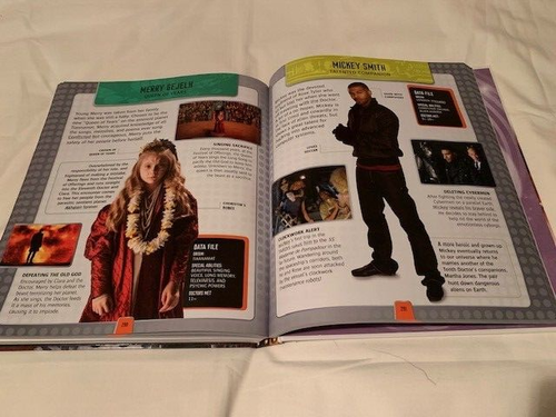 BBC DOCTOR WHO-IMPOSSIBLE WORLDS & DOCTOR WHO-COMPLETE VISUAL COLLECTION-2 HC's - Picture 18 of 21