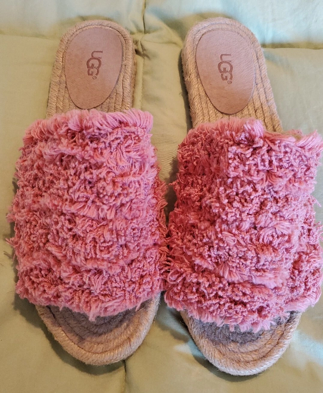 Sandalo scarpe da donna Ugg Edith taglia 6 5 filato con frange rosa corallo 1090849 nuovi con etichette