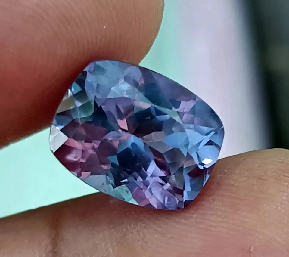 NATURAL Suelto Montana Bi-Color Cambio Zafiro Cojín Corte PIEDRA PRECIOSA 9.10 Ct Foto 3 de 4