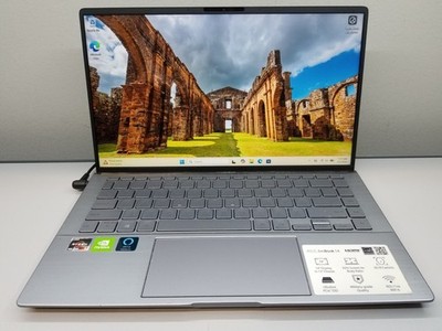 ASUS ZenBook 14 Q407I 14'' FHD Ryzen 5 4500U 2.3GHz 8GB 256GB NVMe NVIDIA Win11H