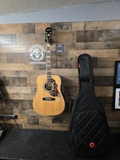 Epiphone Hummingbird  Na Acoustic  W/ Bag