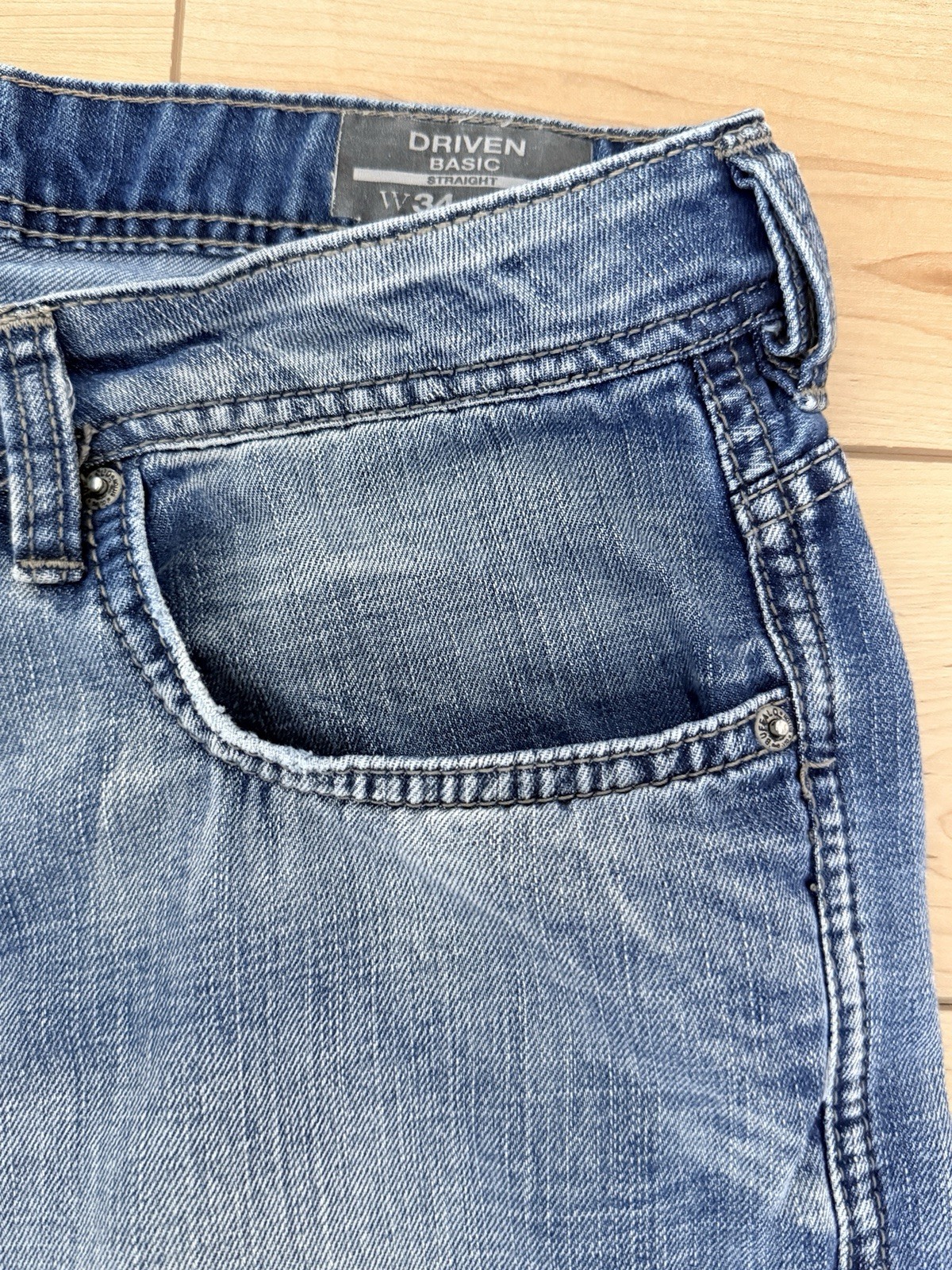 Buffalo David Bitton Driven Basic Straight Jeans … - image 4