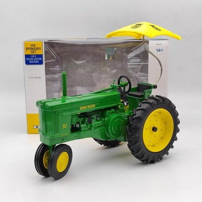 ERTL 1/16 John Deere Model 70 Tractor W/ Umbrella FFA Special Edition Used