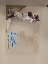 2014 Leaf Trinity - Pure Autographs Luis Severino #P-LS1 (AU, RC)