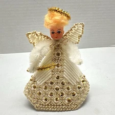 VINTAGE HANDMADE PLASTIC CANVAS AND YARN 5” ANGEL ORNAMENT TREE TOPPER Ornament