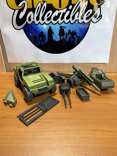 1982 HASBRO Vehicle (VAMP) mixed parts/ GUN/ Additional plastic parts