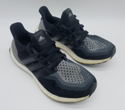 adidas gazelle silver green womens Women's Ultraboost 5.0 DNA main image 1