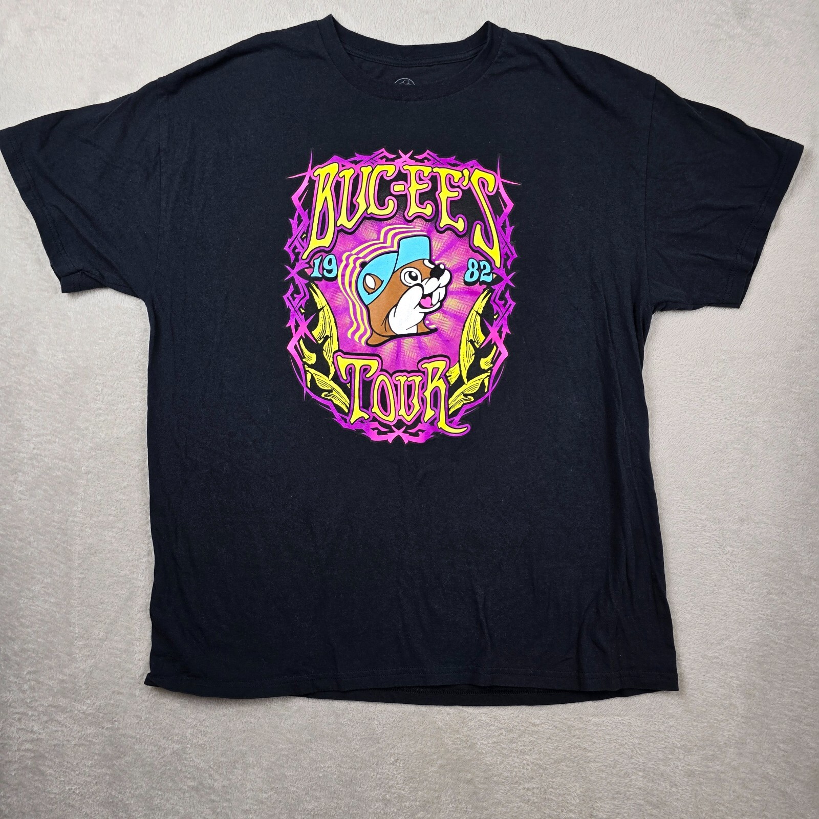 Bucees Tour Graphic T-Shirt Mens Extra Large Tagless Black Travel Souvenir
